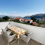 Sucur With Terrace Appartamento Baška