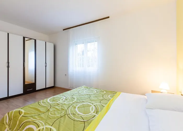 Apartamento Sucur With Terrace Baška