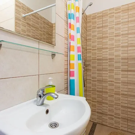 Sucur With Terrace Apartment