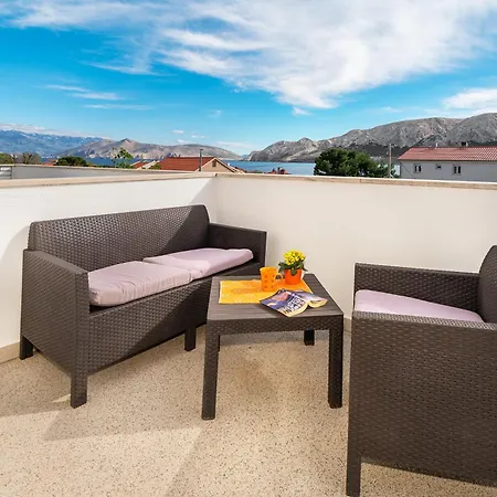Διαμέρισμα Sucur With Terrace