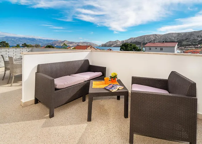 Apartmán Sucur With Terrace