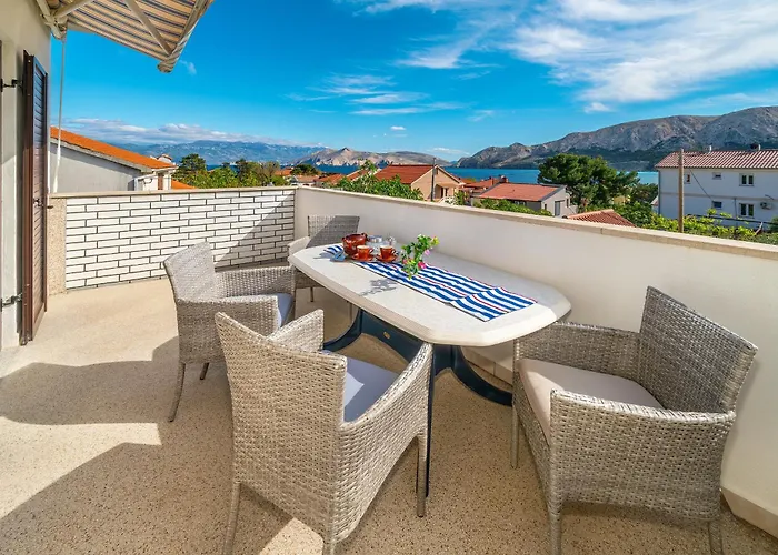Sucur With Terrace * Baška